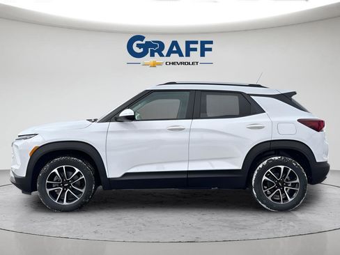 New 2026 Chevrolet TrailBlazer LT FWD image 5
