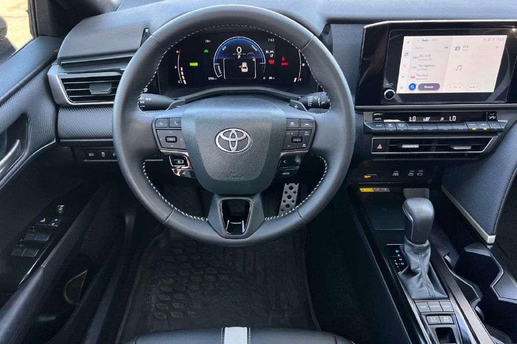 Certified 2026 Toyota Camry SE w/ Convenience Package FWD image 17