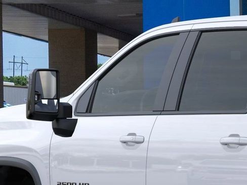New 2026 Chevrolet Silverado 2500 LT image 12