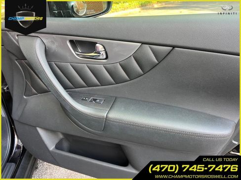 Used 2011 INFINITI FX35 2WD w/ Premium Pkg image 34