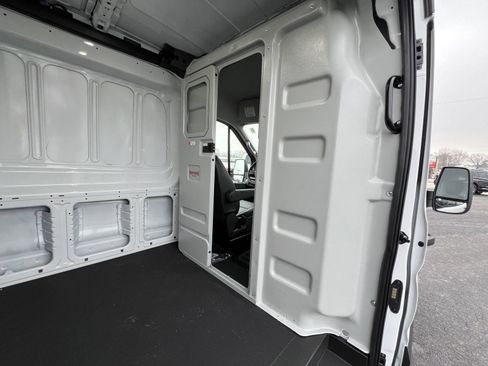 New 2026 Ford Transit 250 148 Medium Roof RWD image 35