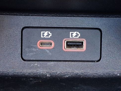 Used 2019 Nissan Altima 2.5 SV image 11