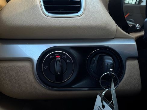 Used 2014 Porsche Cayman image 22