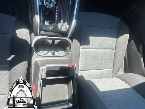 Used 2025 Chevrolet Colorado Trail Boss AWD/4WD image 20