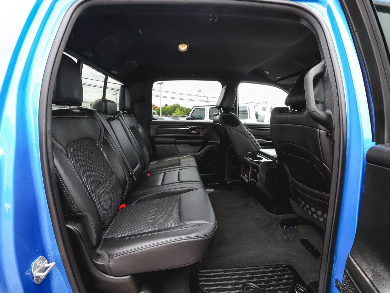 Used 2023 RAM 1500 Big Horn AWD/4WD image 36