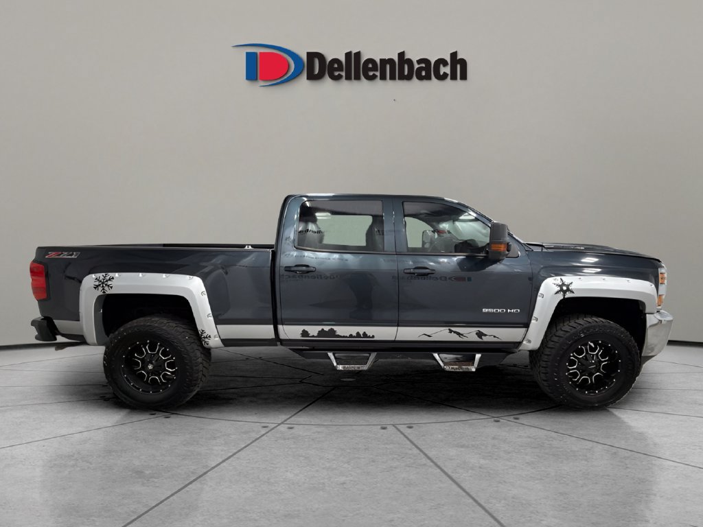 Used 2017 Chevrolet Silverado 2500 LT w/ LT Convenience Package AWD/4WD image 5