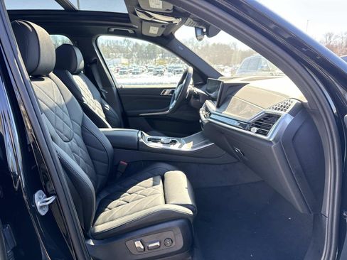 New 2026 BMW X5 xDrive40i w/ Premium Package image 16