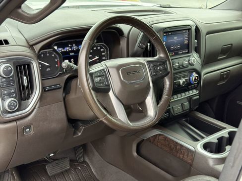 Used 2020 GMC Sierra 1500 Denali w/ Denali Ultimate Package image 18