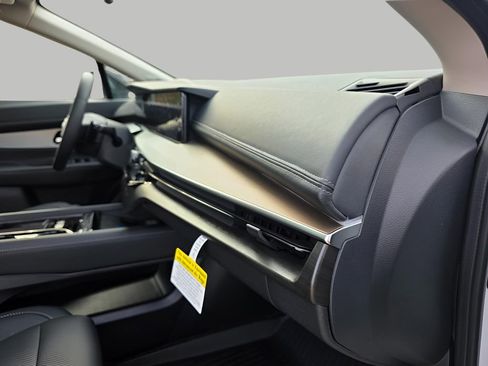 New 2026 Nissan Murano SL image 17