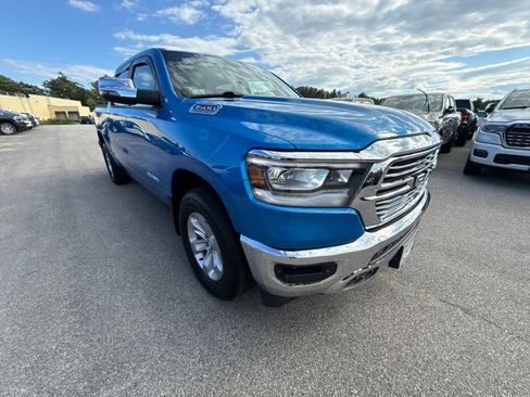 Used 2023 RAM 1500 Laramie AWD/4WD image 7
