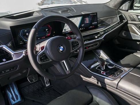 Used 2026 BMW X5 M Competition w/ Executive Package image 37