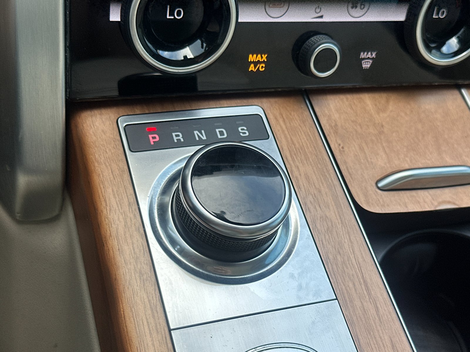 Used 2021 Land Rover Range Rover P525 Westminster Edition LWB AWD/4WD image 21