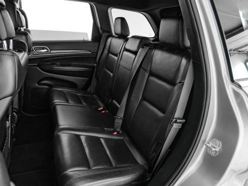 Used 2020 Jeep Grand Cherokee Limited image 35