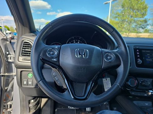 Used 2019 Honda HR-V Sport image 13