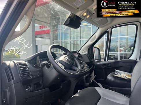 Used 2025 RAM ProMaster 3500 w/ Convenience Group image 13
