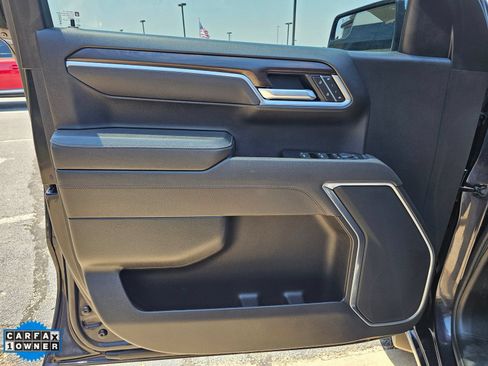 Used 2026 GMC Sierra 1500 SLT AWD/4WD image 13