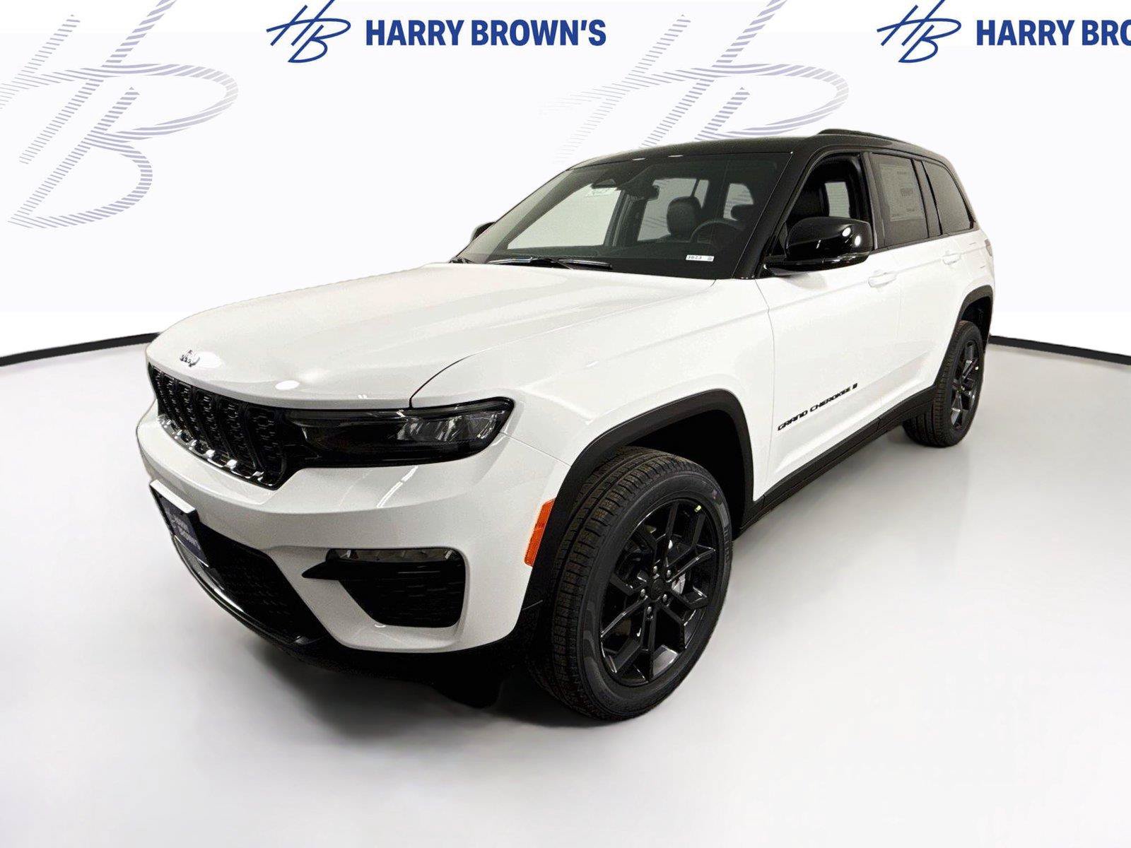 New 2025 Jeep Grand Cherokee Limited w/ Trailer Tow Package AWD/4WD image 1