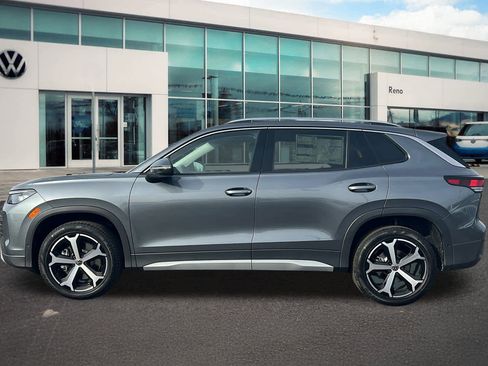 New 2026 Volkswagen Tiguan SE AWD/4WD image 8