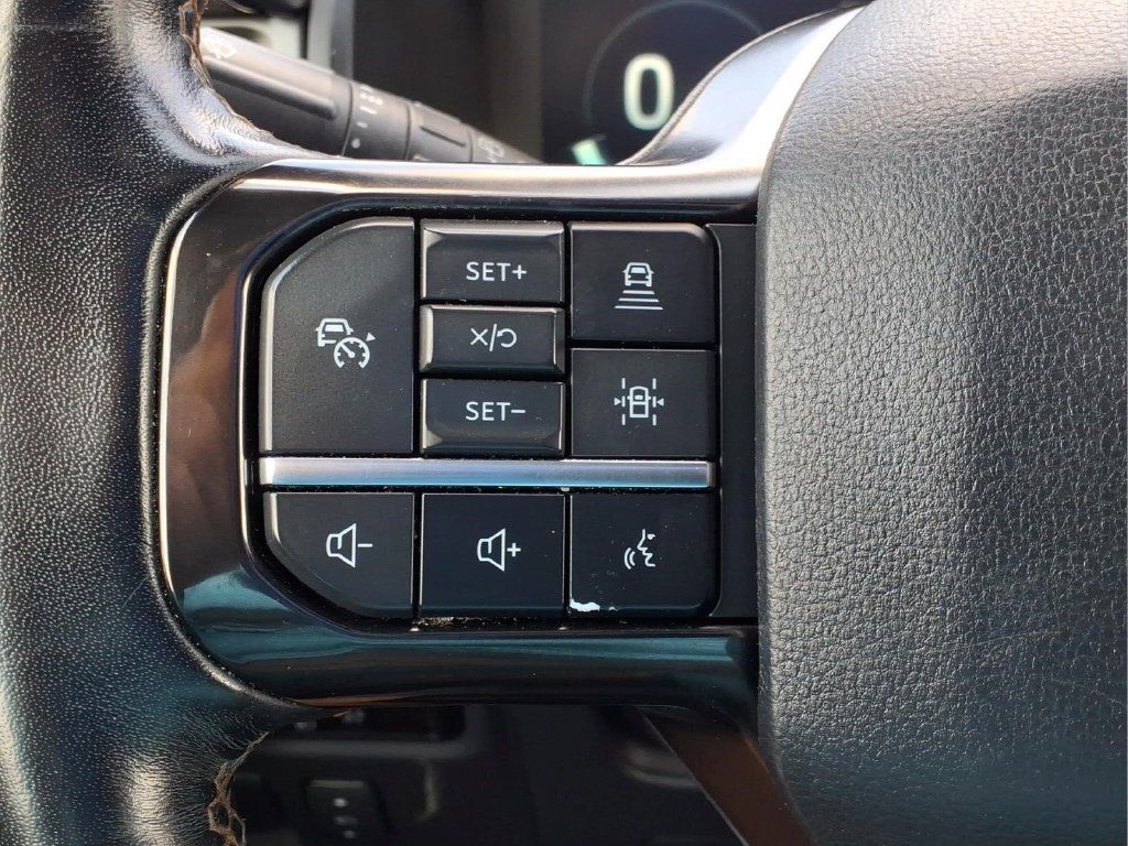 Used 2023 Ford Expedition Platinum RWD image 27
