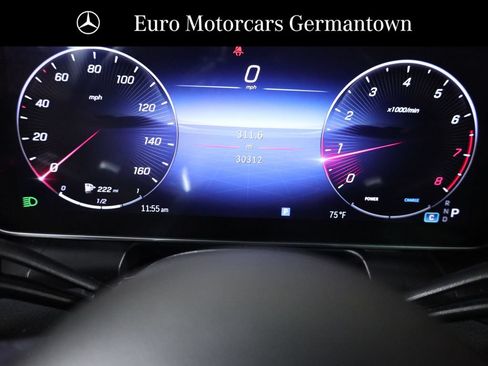 Used 2023 Mercedes-Benz GLC 300 4MATIC w/ AMG Line image 19