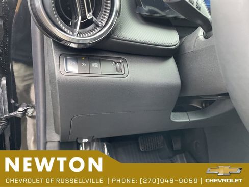 New 2026 Chevrolet Equinox LT FWD image 9