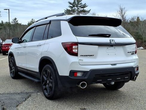 Used 2025 Honda Passport Black Edition image 27