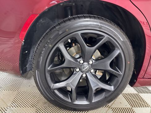 Used 2023 Chrysler 300 S image 33