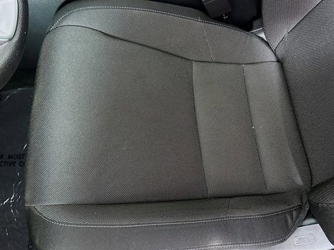 Used 2023 Honda CR-V EX image 19