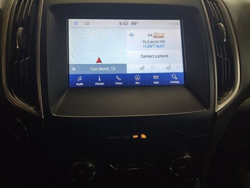 Used 2019 Ford Edge SEL w/ Equipment Group 201A FWD image 25