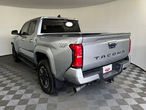 Used 2024 Toyota Tacoma TRD Sport RWD image 7