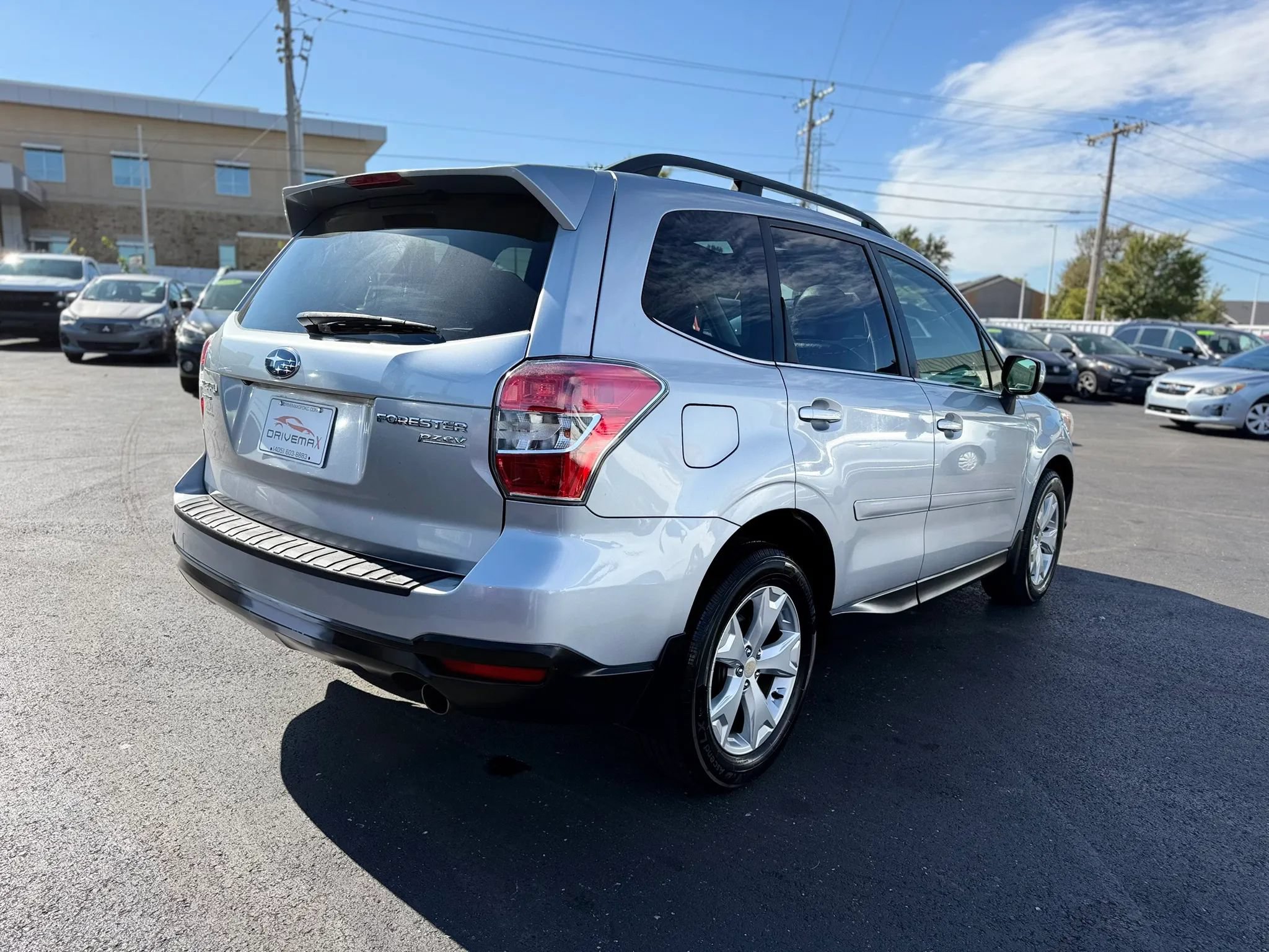 Used 2014 Subaru Forester 2.5i Limited AWD/4WD image 3