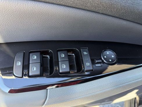 Used 2023 Kia Sportage X-Line w/ X-Line Premium Package image 13