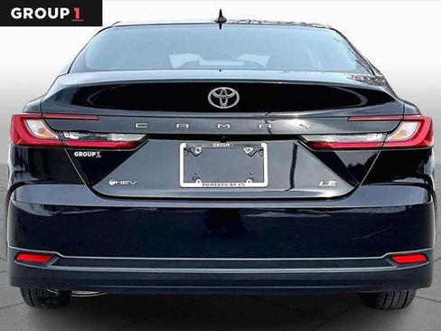 Certified 2025 Toyota Camry LE image 5