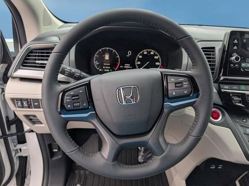 New 2026 Honda Odyssey EX-L image 18