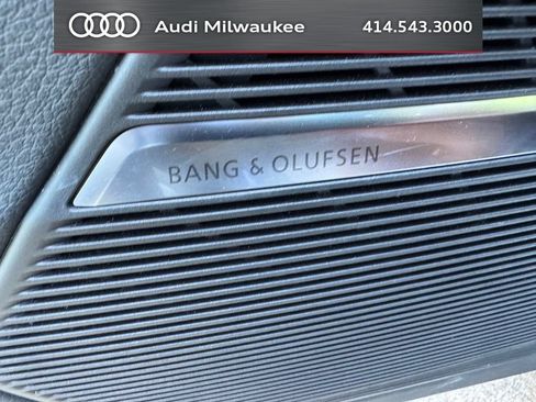 Used 2023 Audi Q7 2.0T Premium Plus w/ Premium Plus Package AWD/4WD image 8
