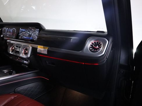 Used 2025 Mercedes-Benz G 63 AMG 4MATIC image 77