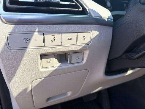 Used 2021 Hyundai Palisade Limited FWD image 14