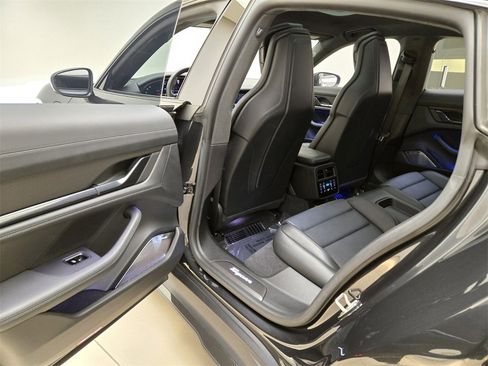 Used 2021 Porsche Taycan Turbo S image 18