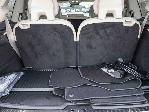 New 2026 Volvo XC90 T8 Ultra image 27