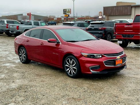 Used 2017 Chevrolet Malibu LT image 6