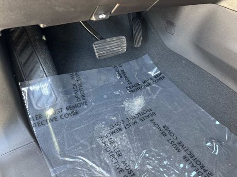 Certified 2025 GMC Sierra 1500 Denali Ultimate image 16