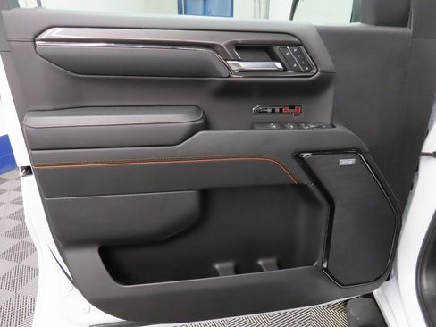 Used 2024 GMC Sierra 1500 AT4 w/ Technology Package image 76