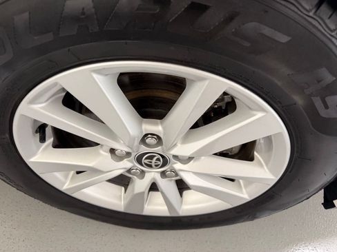 Used 2025 Toyota Camry LE FWD image 11