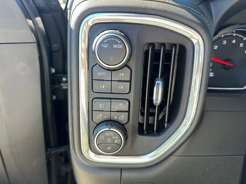 Used 2020 Chevrolet Silverado 1500 LTZ w/ LTZ Premium Package image 26