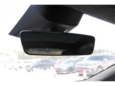Used 2022 Tesla Model S AWD/4WD image 20