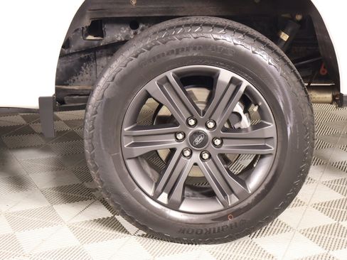 Used 2023 Ford F150 Lariat image 21