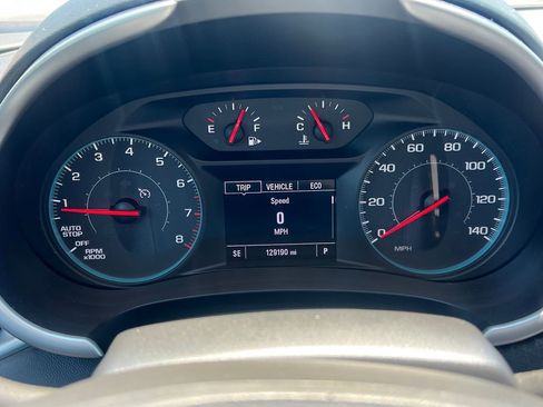 Used 2018 Chevrolet Malibu LS FWD image 5