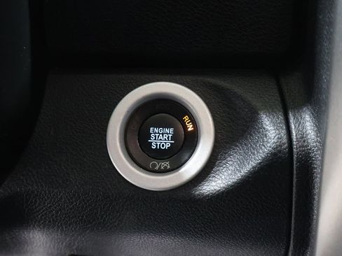 Used 2017 RAM 1500 Sport image 25