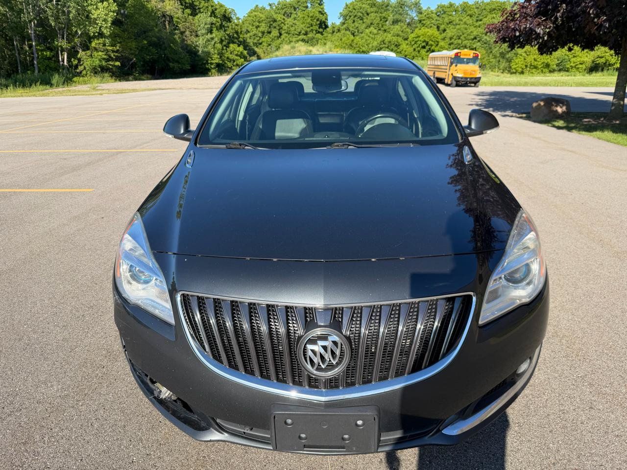 Used 2014 Buick Regal FWD image 2