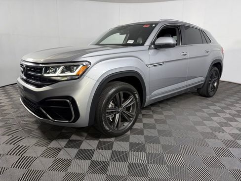 Used 2022 Volkswagen Atlas Cross Sport SEL R-Line image 3